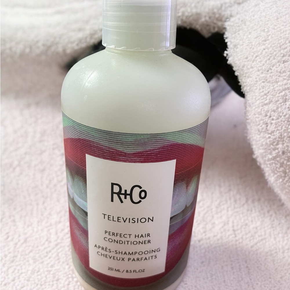 R+Co Television Perfect Hair Conditioner